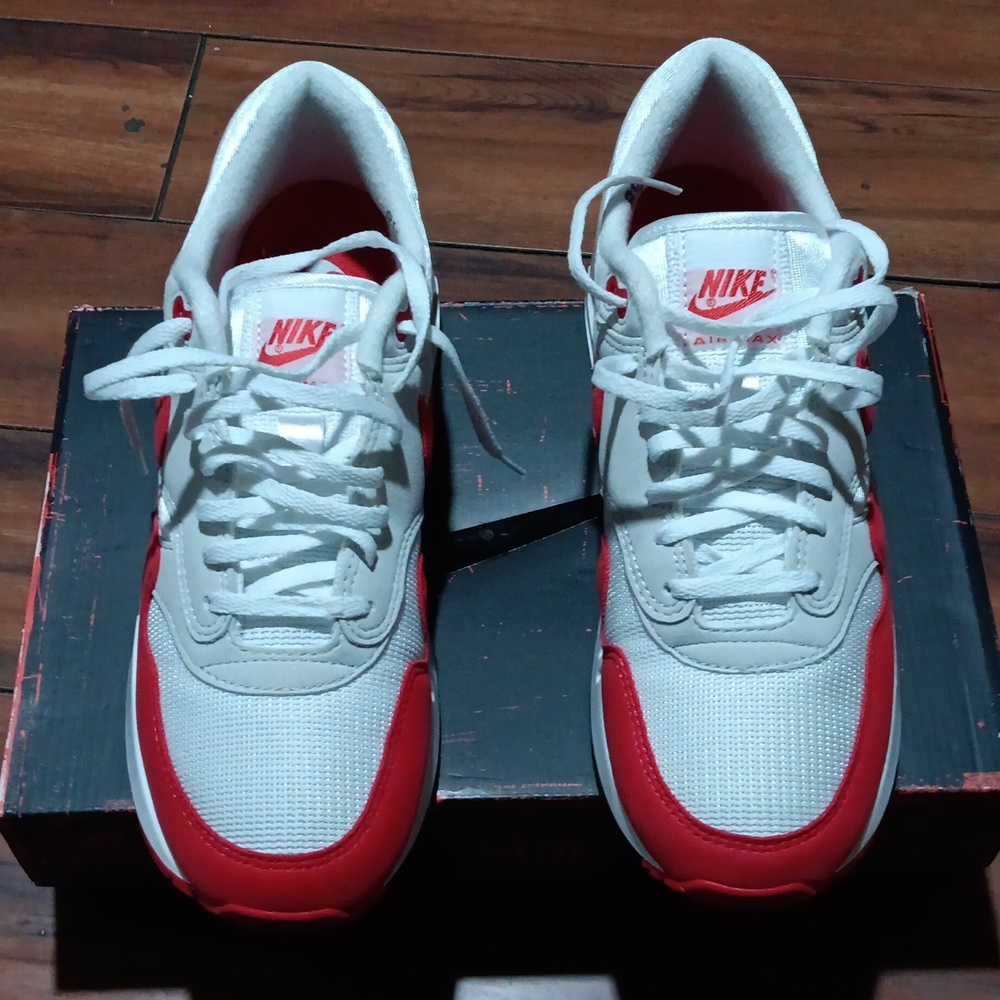 RED NIKE AIR MAX 1 OG BIG BUBBLE